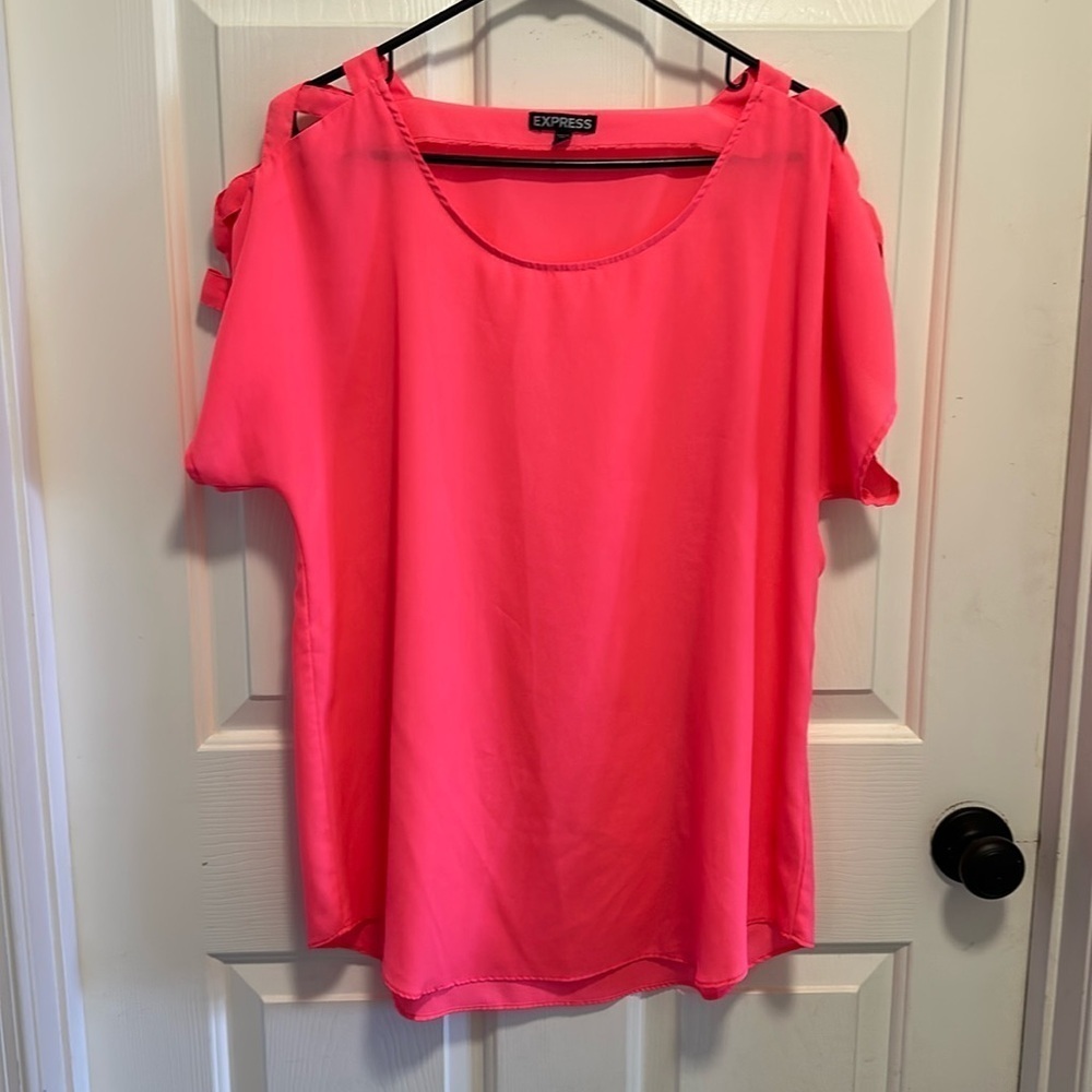 Express Electric Pink Blouse Top Cut Out Shoulder Size Large